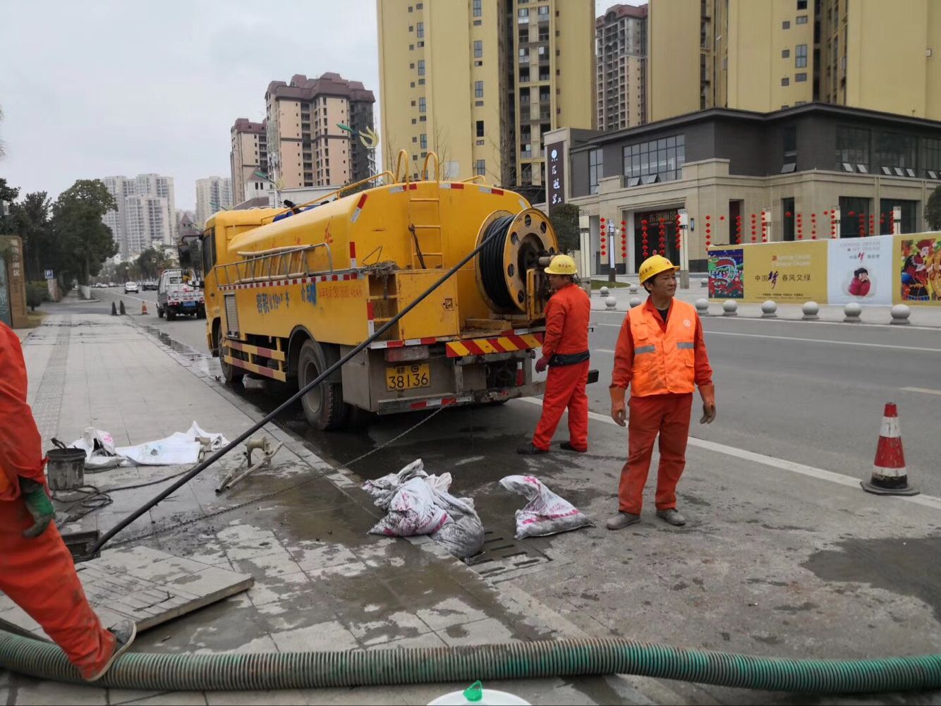 九真镇排污管道清淤-管道清洗