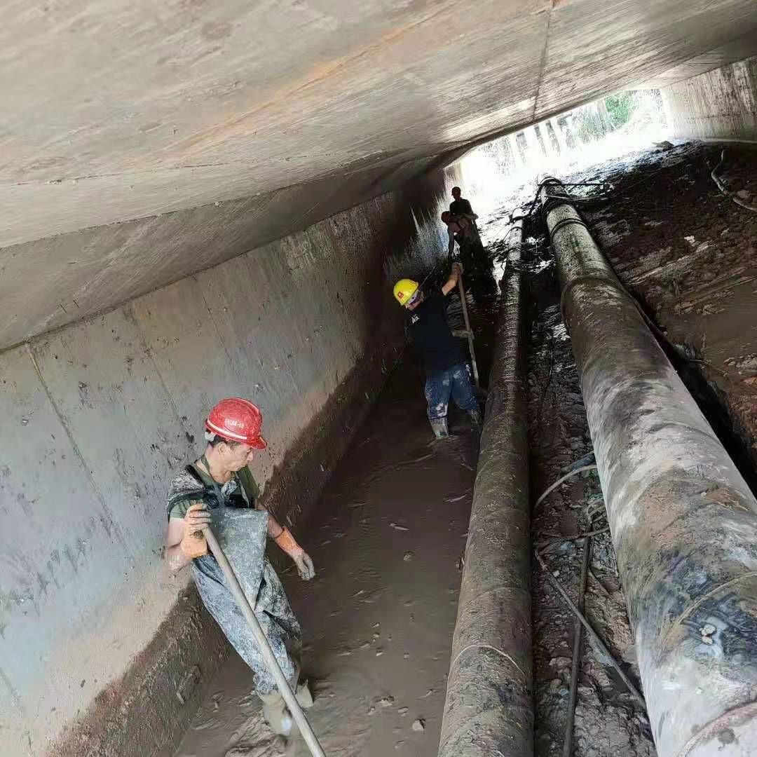 九真镇工业管道清淤